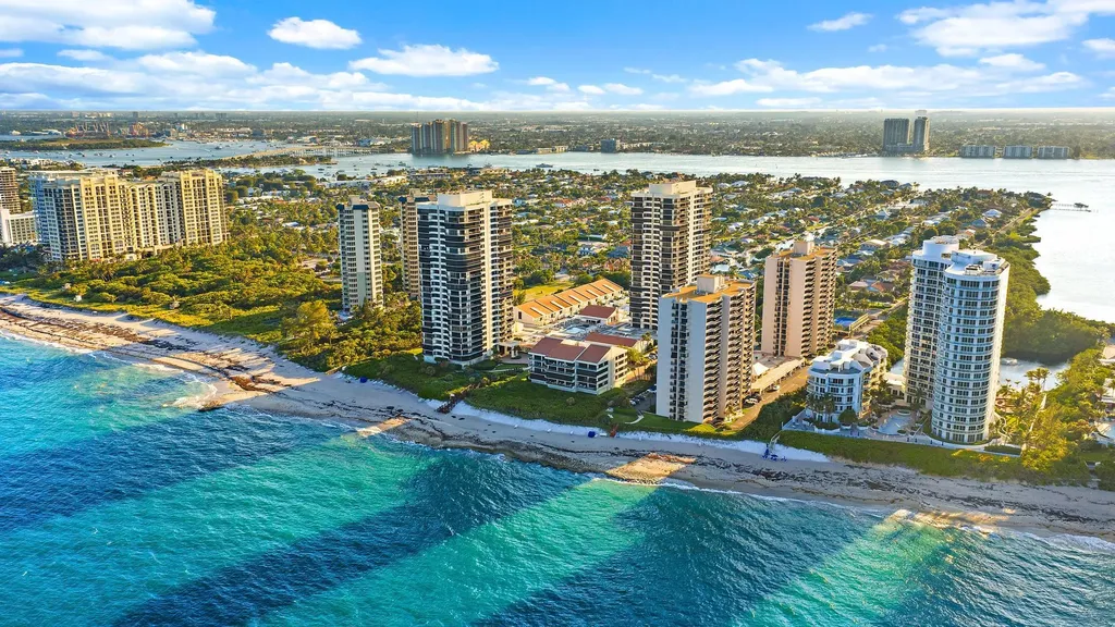 3970 N Ocean Drive Singer Island FL 33404