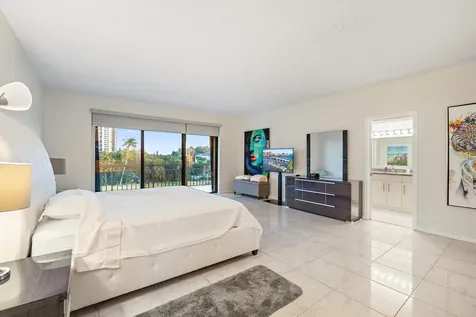 3970 N Ocean Drive Singer Island FL 33404