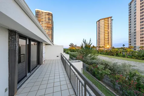 3970 N Ocean Drive Singer Island FL 33404