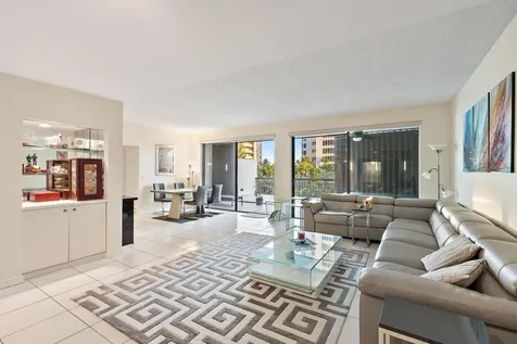 3970 N Ocean Drive Singer Island FL 33404