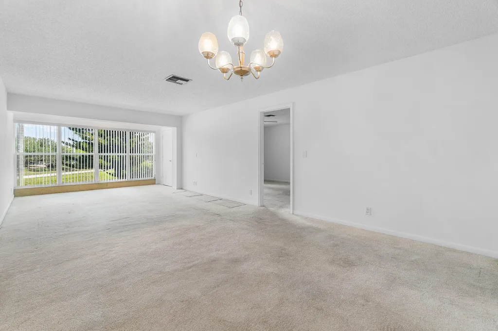 2835 SW 13th Street Delray Beach FL 33445