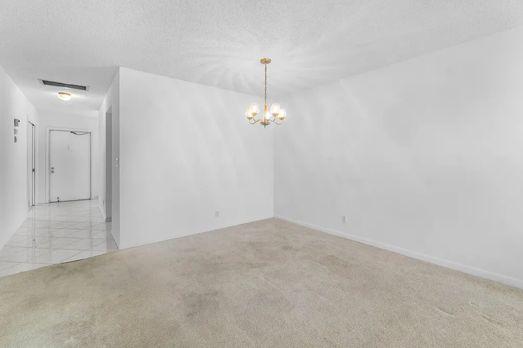 2835 SW 13th Street Delray Beach FL 33445