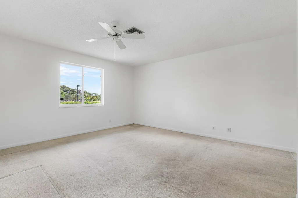 2835 SW 13th Street Delray Beach FL 33445