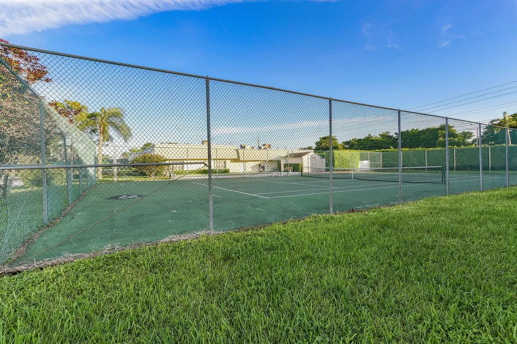 2835 SW 13th Street Delray Beach FL 33445
