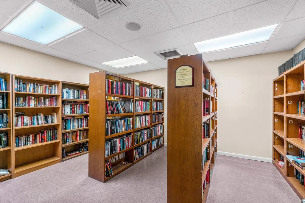 2835 SW 13th Street Delray Beach FL 33445
