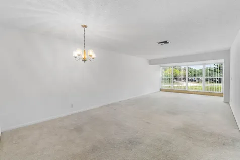 2835 SW 13th Street Delray Beach FL 33445