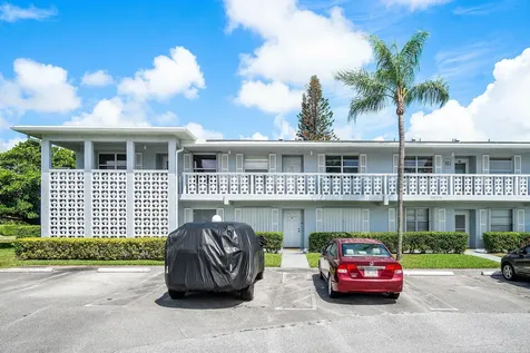 2835 SW 13th Street Delray Beach FL 33445
