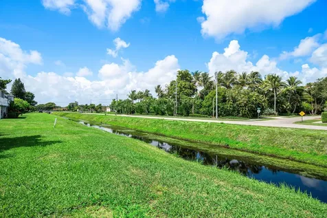 2835 SW 13th Street Delray Beach FL 33445