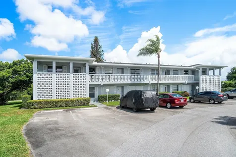 2835 SW 13th Street Delray Beach FL 33445