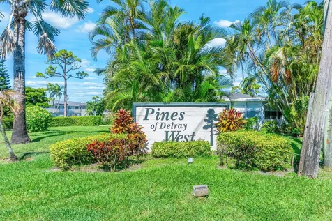 2835 SW 13th Street Delray Beach FL 33445