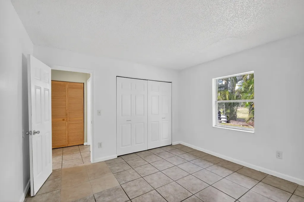 4817 Serafica Drive Lake Worth FL 33461