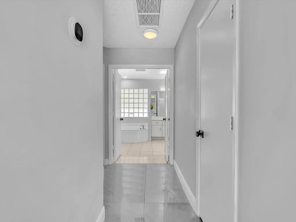 10434 NW 6th Court Coral Springs FL 33071