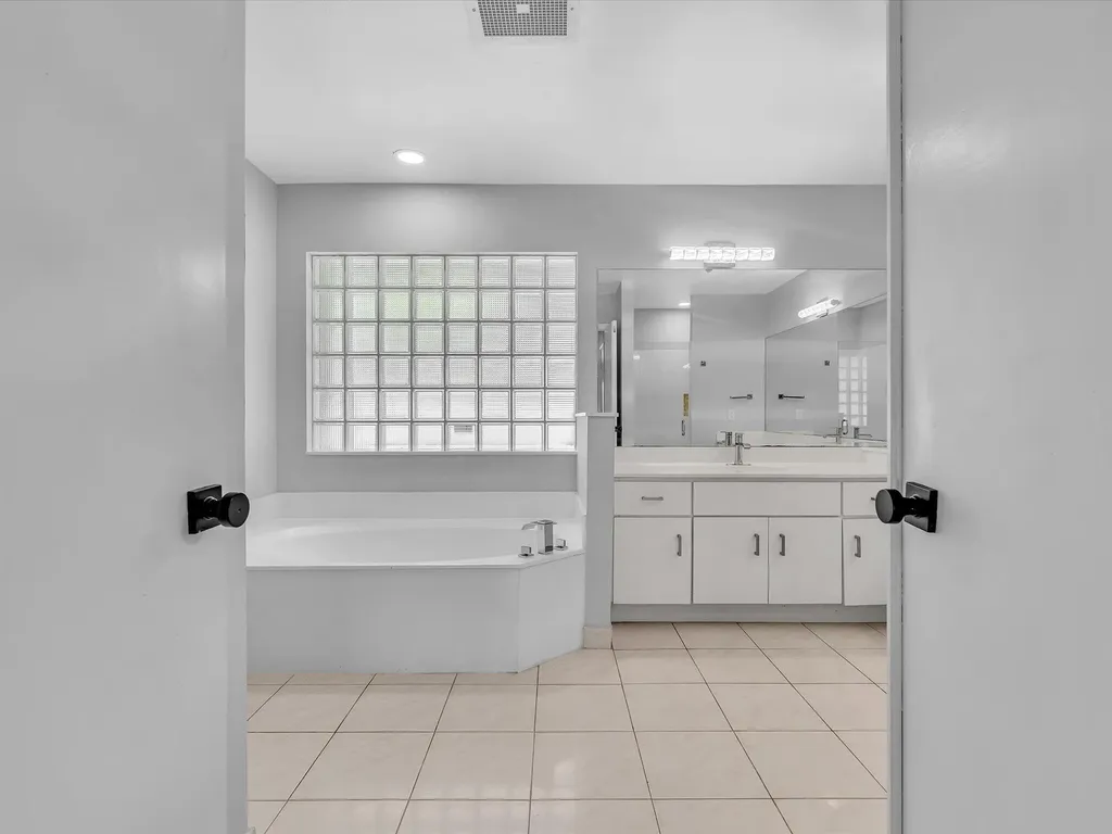 10434 NW 6th Court Coral Springs FL 33071