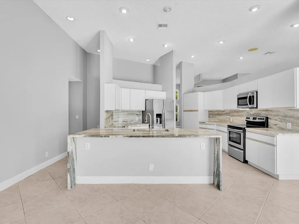 10434 NW 6th Court Coral Springs FL 33071