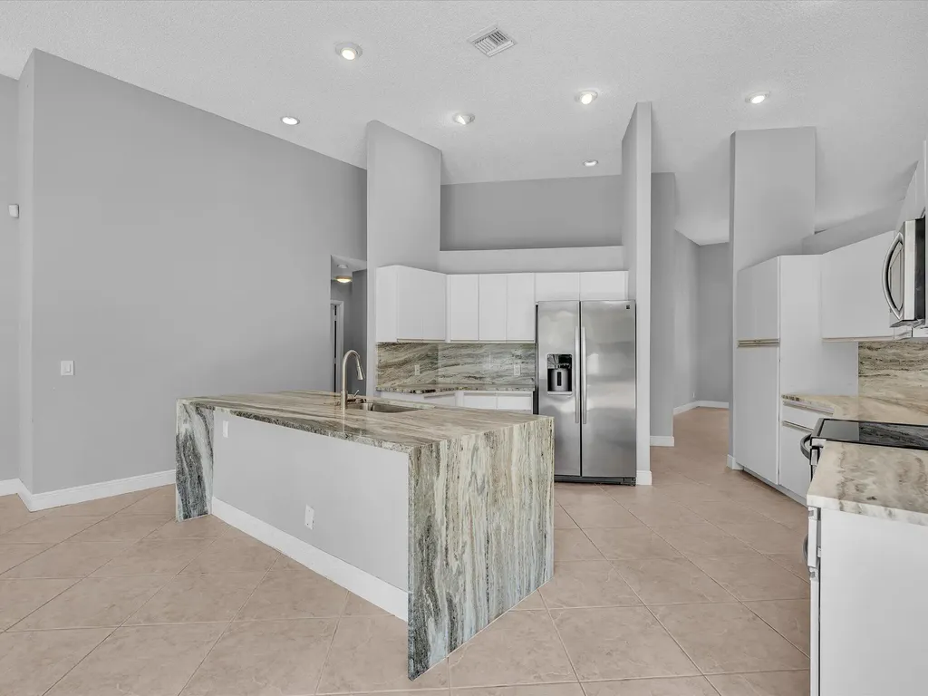 10434 NW 6th Court Coral Springs FL 33071