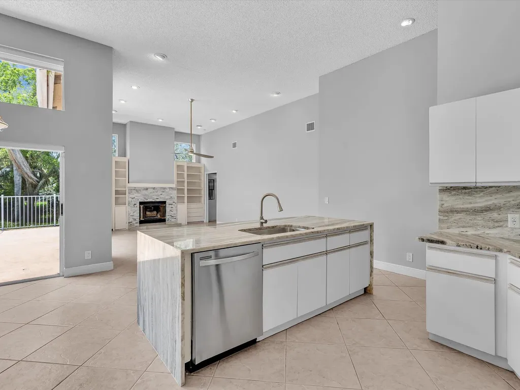 10434 NW 6th Court Coral Springs FL 33071
