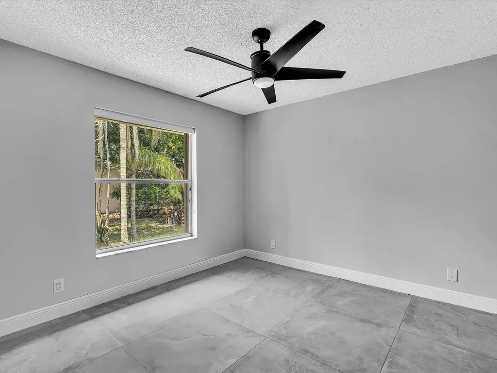 10434 NW 6th Court Coral Springs FL 33071
