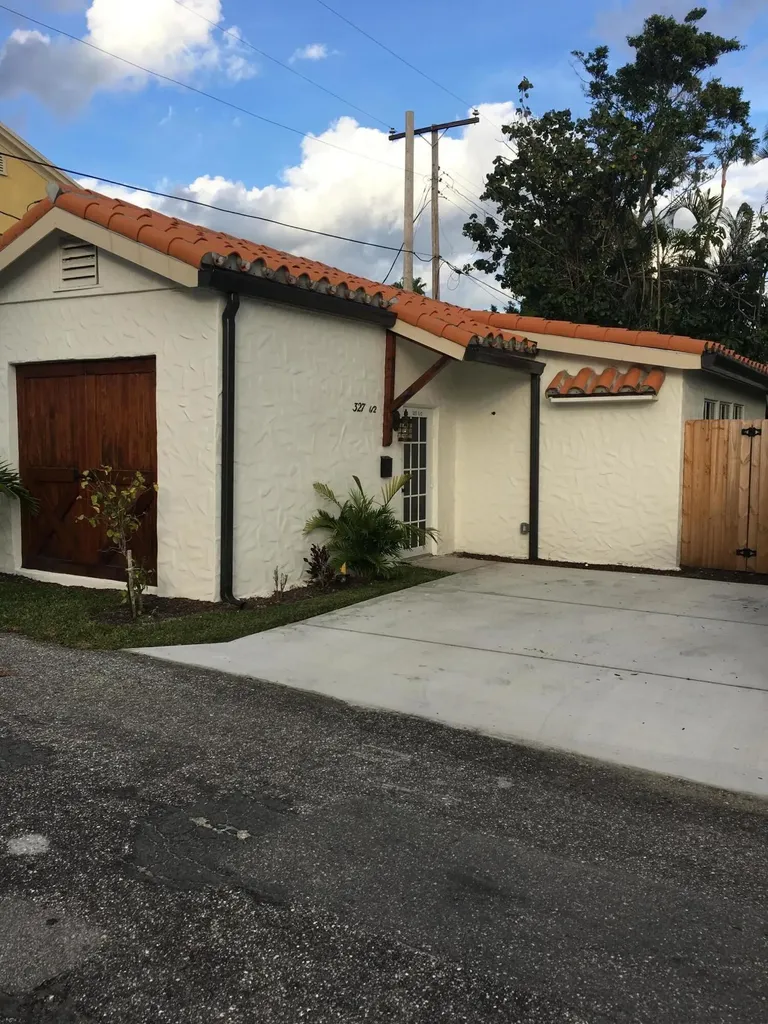 327 Dyer Road West Palm Beach FL