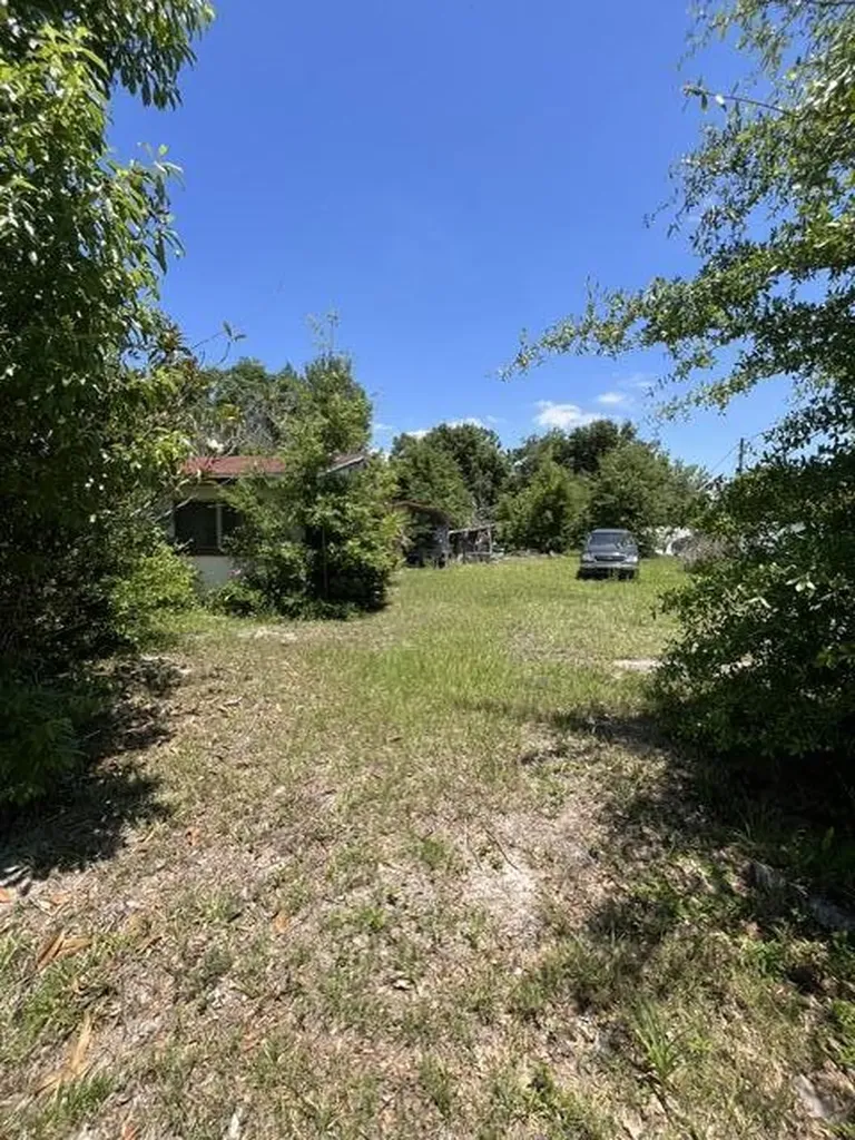 727 S Washington Avenue Apopka FL 32703