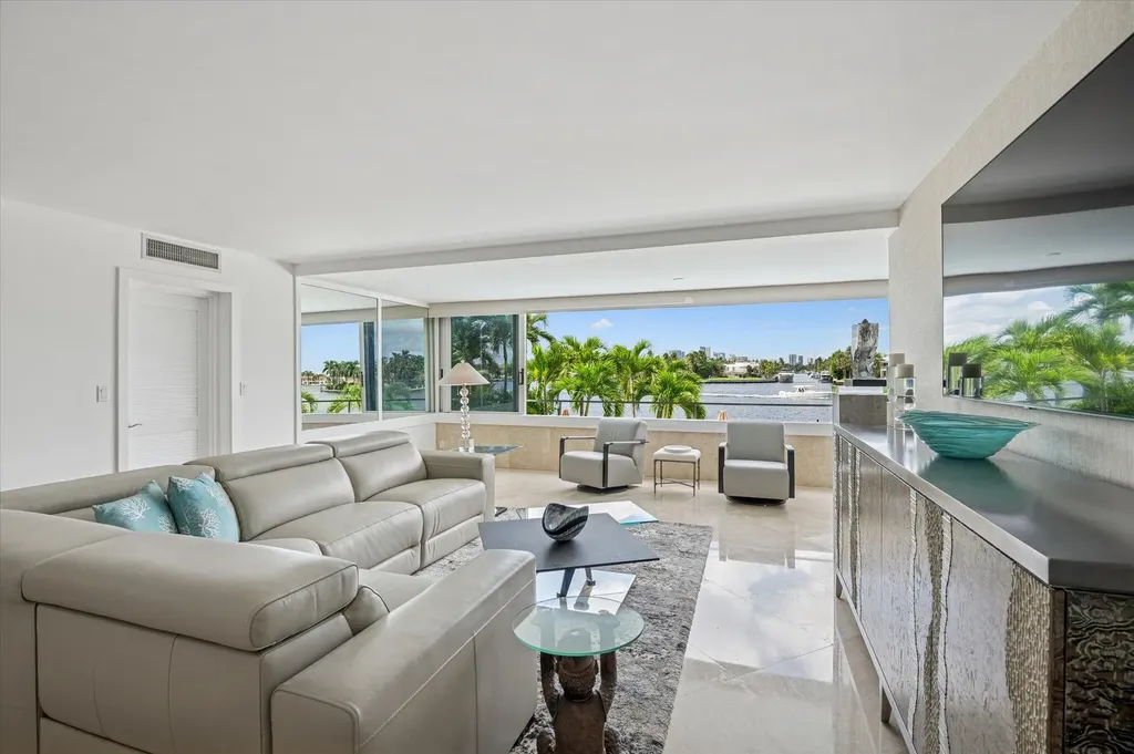 215 N Birch Road Fort Lauderdale FL 33304
