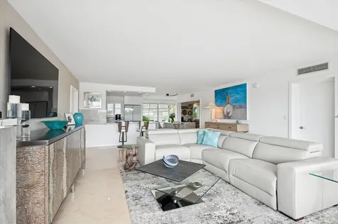 215 N Birch Road Fort Lauderdale FL 33304