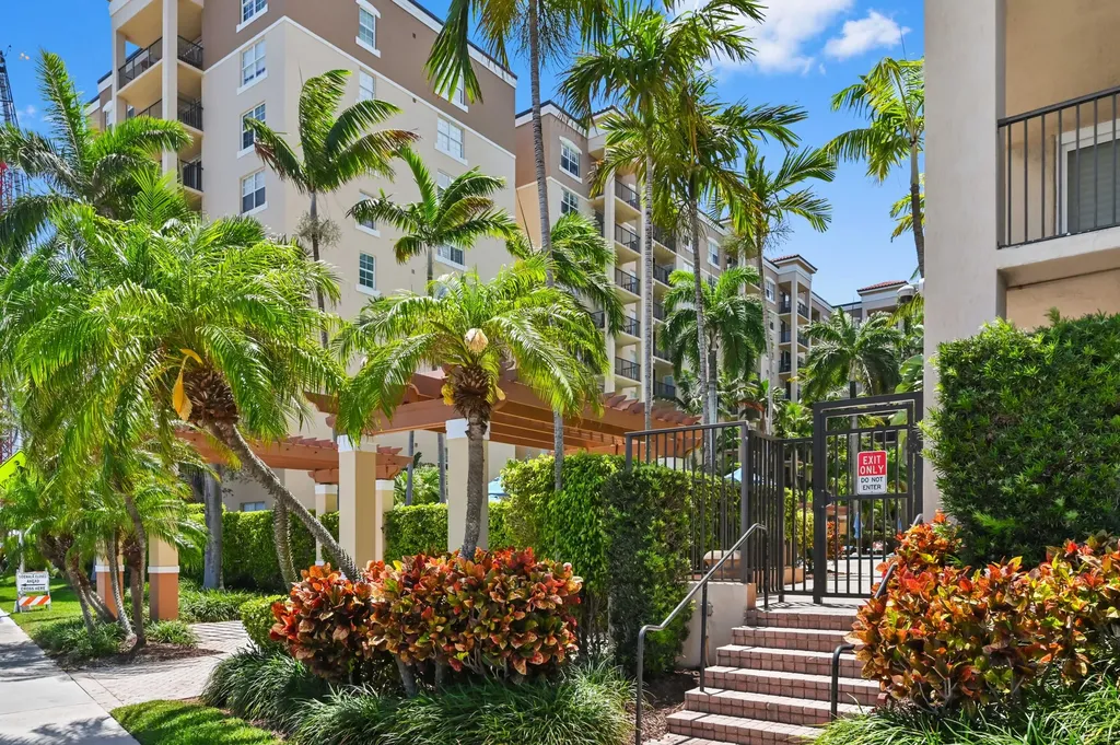 1801 N Flagler Drive West Palm Beach FL 33407