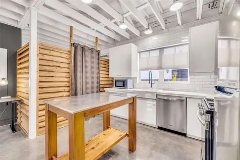 11 SE 13th Street Fort Lauderdale FL 33316