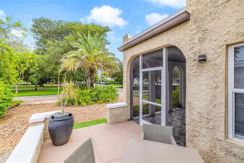 11 SE 13th Street Fort Lauderdale FL 33316
