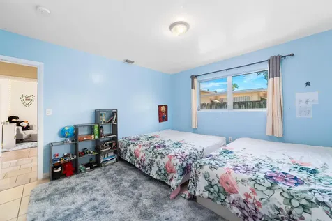 2210 Everglades Drive Miramar FL 33023