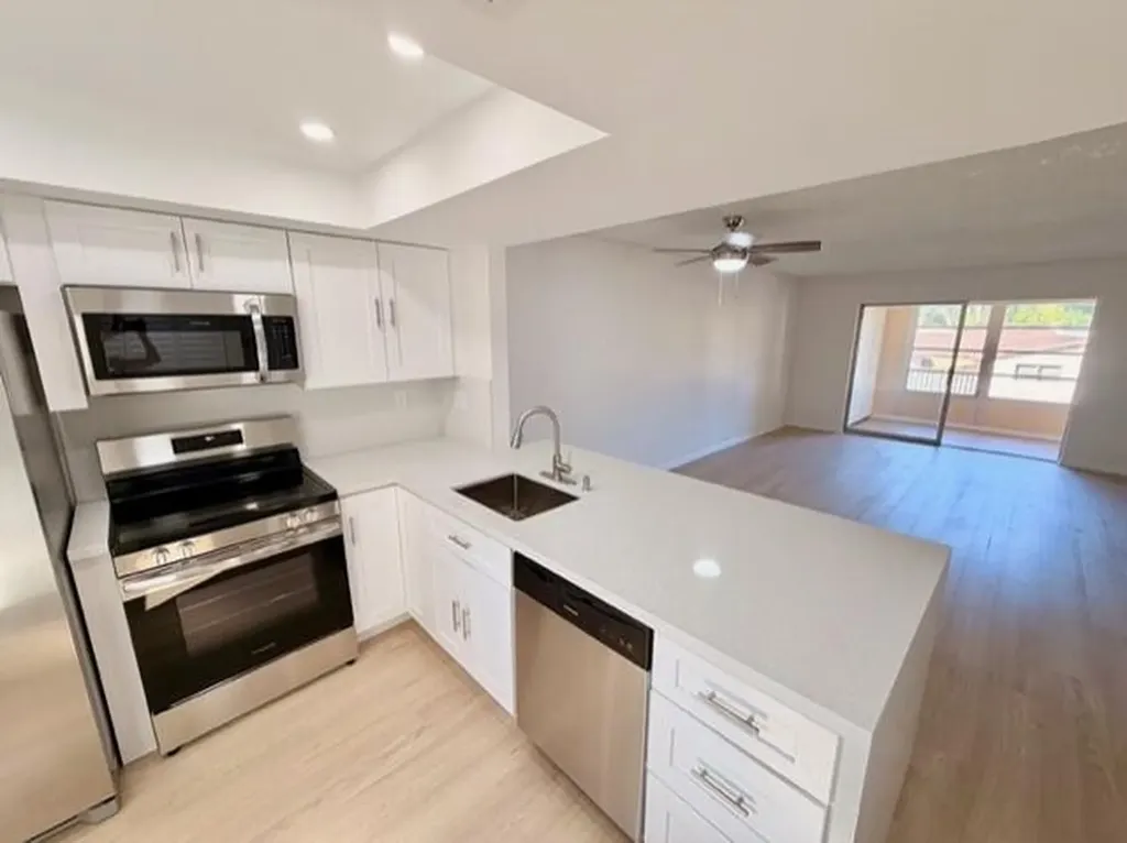 9374 SW 3rd Street Boca Raton FL 33428