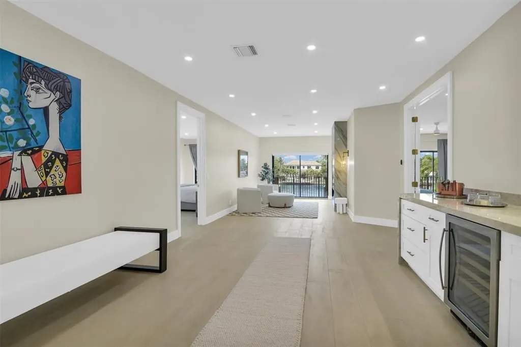 319 S Riverside Drive Pompano Beach FL 33062