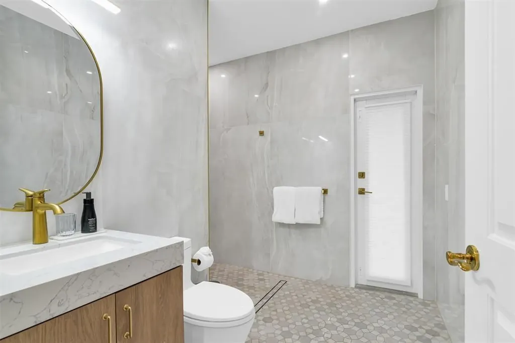 319 S Riverside Drive Pompano Beach FL 33062
