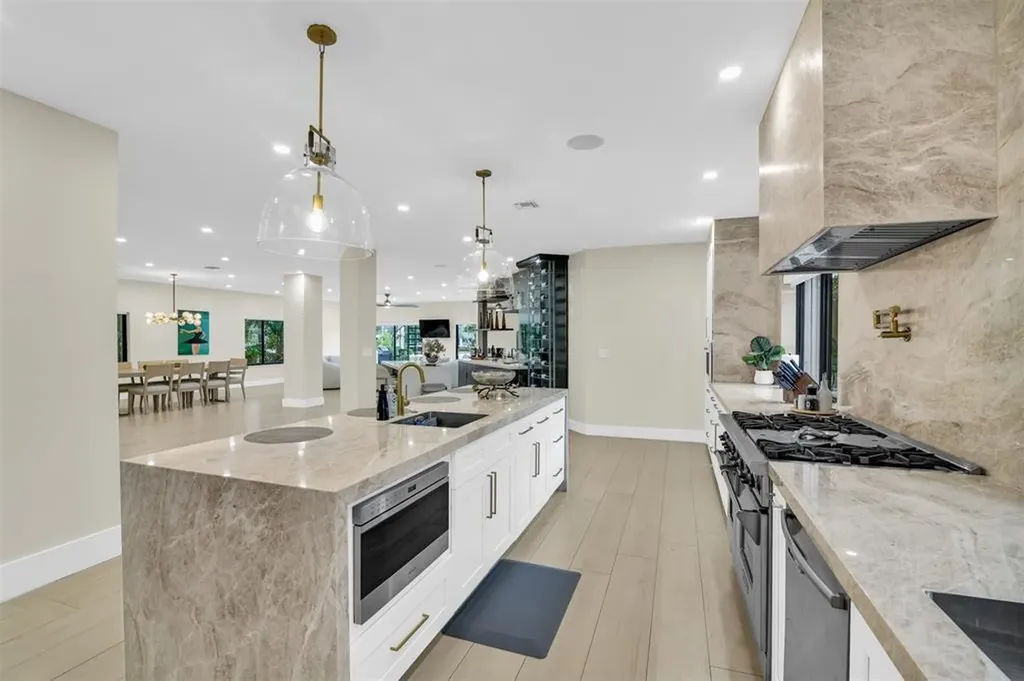 319 S Riverside Drive Pompano Beach FL 33062