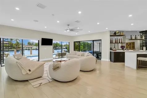 319 S Riverside Drive Pompano Beach FL 33062