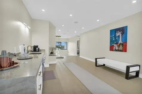 319 S Riverside Drive Pompano Beach FL 33062
