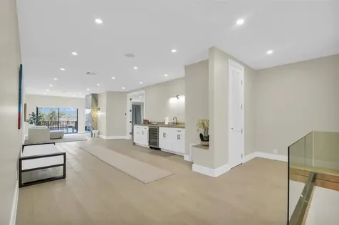 319 S Riverside Drive Pompano Beach FL 33062