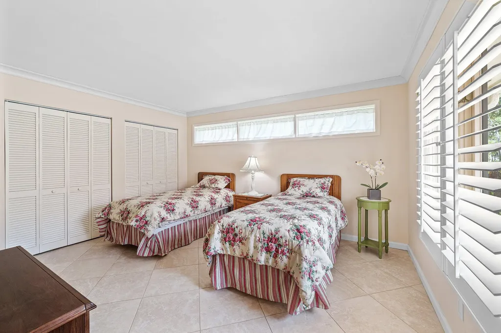 4365 Shelldrake Lane Boynton Beach FL 33436