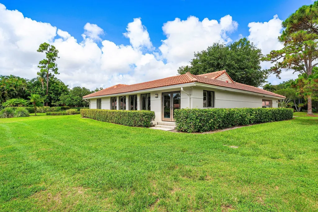 4365 Shelldrake Lane Boynton Beach FL 33436