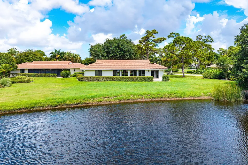 4365 Shelldrake Lane Boynton Beach FL 33436