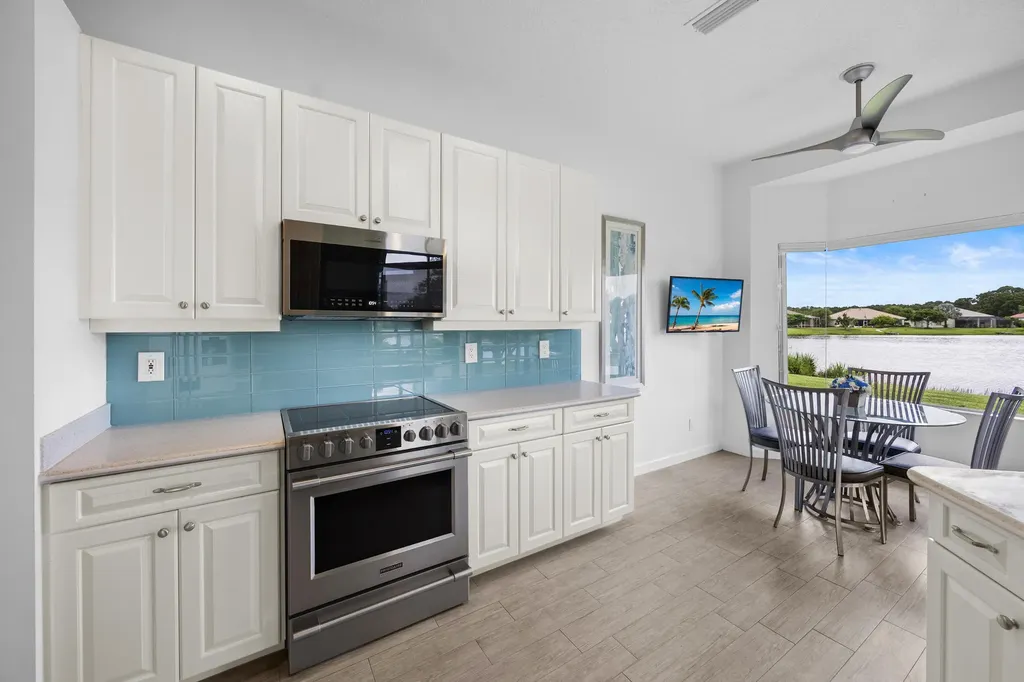 769 SW Aruba Bay Port St Lucie FL 34986