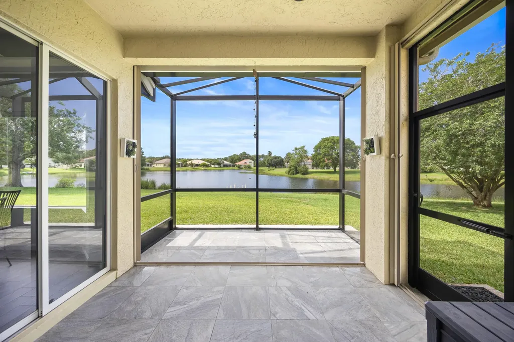 769 SW Aruba Bay Port St Lucie FL 34986