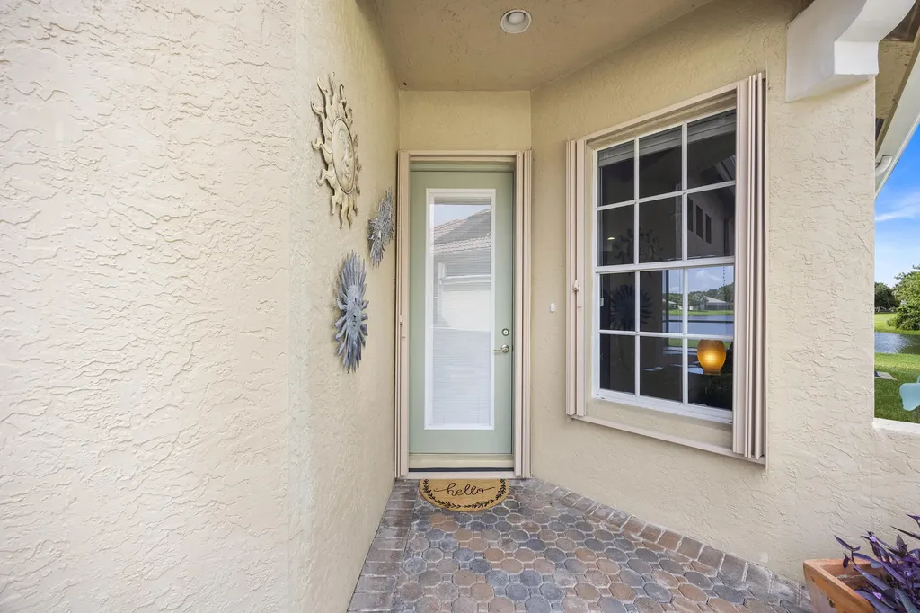 769 SW Aruba Bay Port St Lucie FL 34986
