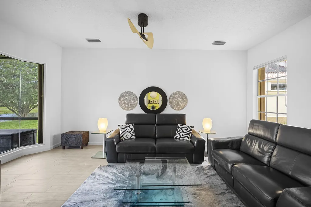 769 SW Aruba Bay Port St Lucie FL 34986