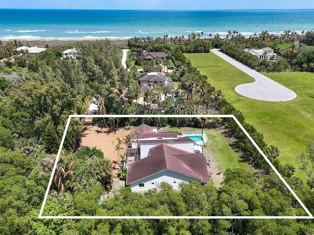 Jupiter Island FL, 114 N Beach Road