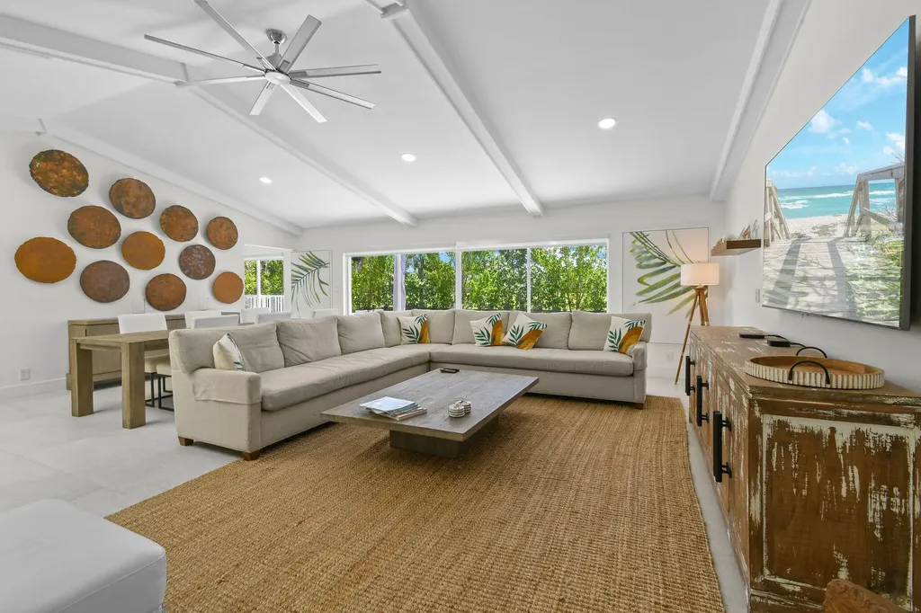 114 N Beach Road Jupiter Island FL 33455