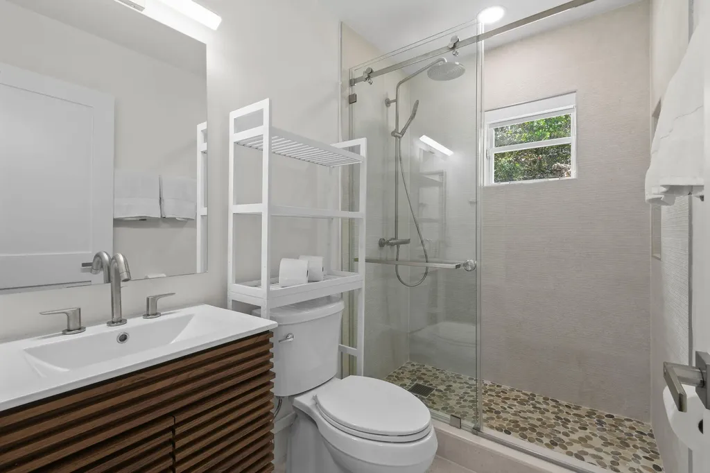 114 N Beach Road Jupiter Island FL 33455