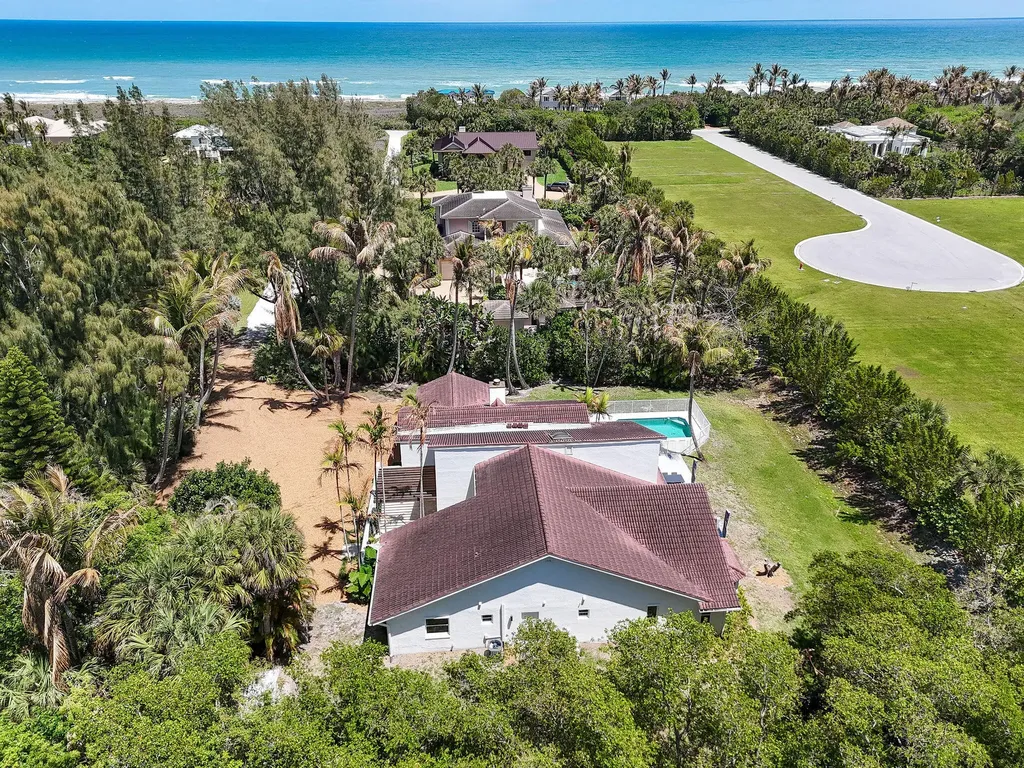 114 N Beach Road Jupiter Island FL 33455