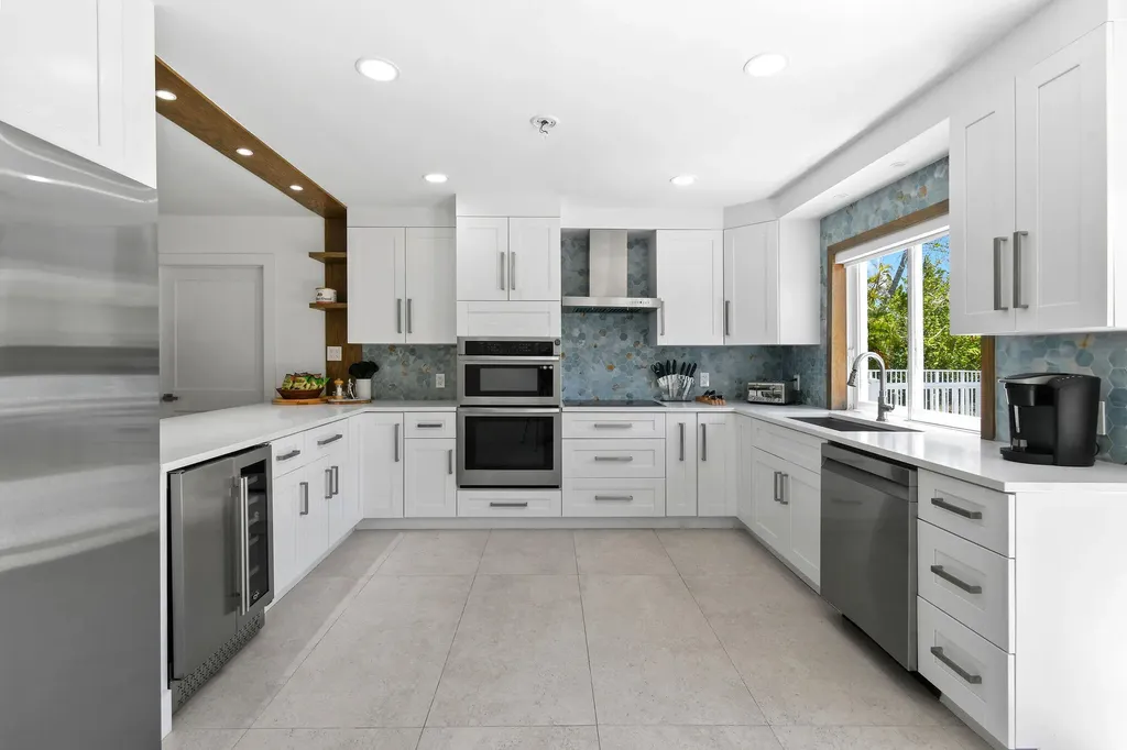 114 N Beach Road Jupiter Island FL 33455