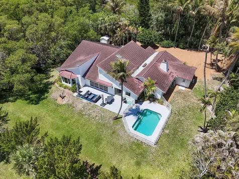 114 N Beach Road Jupiter Island FL 33455