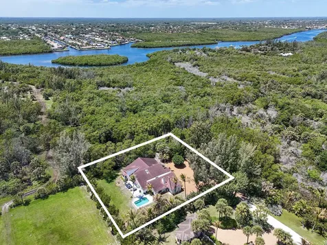 114 N Beach Road Jupiter Island FL 33455